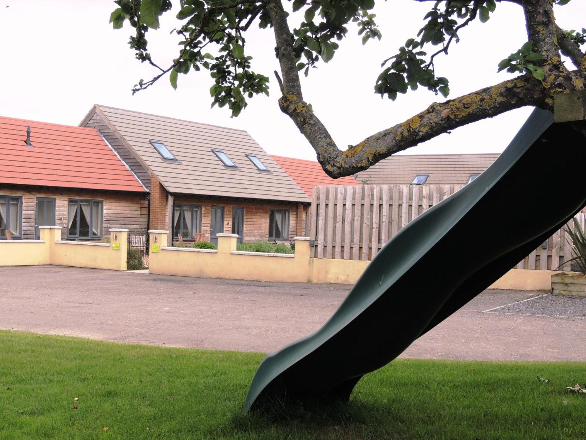 Elm Tree Farm Accommodation Milton Keynes Extérieur photo