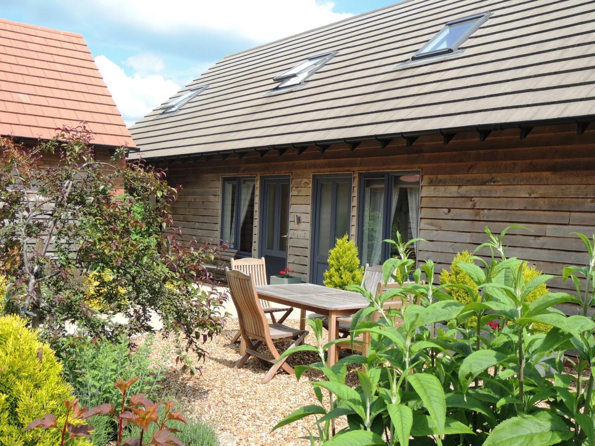Elm Tree Farm Accommodation Milton Keynes Extérieur photo